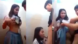 Siswi Smp Mesum Di Kamar Mandi