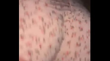 Muslimah Berhijab Pamer Bokong Arab – Goyang Dan Buka