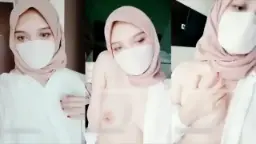 Camilla Berhijab, Cantik Menggoda Dengan Payudara Dan Pantat Yang Menggiurkan