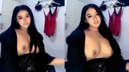 Helena Menggoda Dengan Coklat Lumer Di Mango Live, Tt-nya Menggairahkan