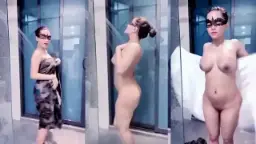 Mei Fifi Mandi Joget Dengan Batik Yang Basah Dan Menggoda