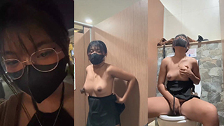 Ngentot Di Mall: Gatel Memek Pengen Dientot