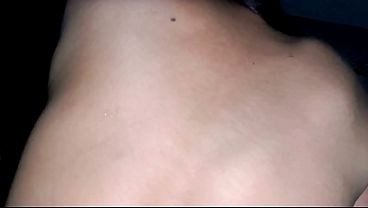 Ibu Temanku Diam-diam Meminjamkanku Untukku Saat Suaminya Tak Tahu