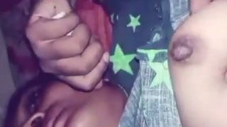 Jari Jantan Menggoda Liang Basah Desi