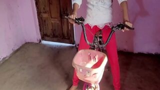 Kakak Laki-laki Manfaatkan Adik Perempuan 19 Tahun Yang Masih Belia