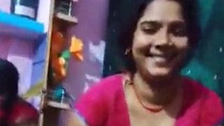 Buka Saree, Pamer Memek Bugil Di Video India