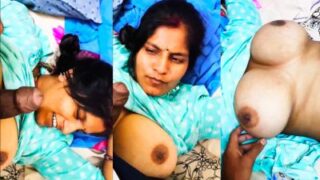 Ibu Montok Dan Kekasihnya Main Peran Panas Di Video Bf Hindi.