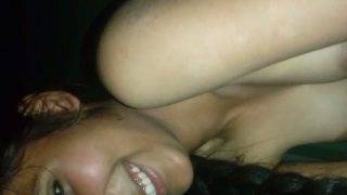 Memek Malu-malu Desi Pertama Kali Dikocok Habis-habisan