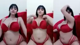 Tante Montok Goyang-goyang Pake Bh Merah, Live Bikin Tegang.