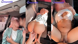 Jilbab Daisy Bae Binal, Ngewe Liar Di Dalam Mobil Mulus