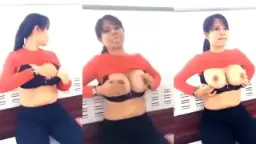 Siskaeee Di Kereta Gantung, Badan Bergoyang, Bikin Makin Panas Dan Basah.
