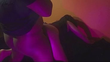 Si Jalang Asia Hot, Minta Dibotakin Sampai Mampus