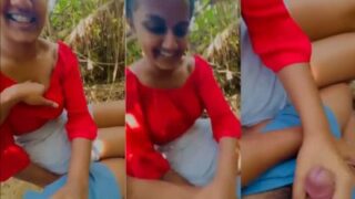 Cewek Seksi Kasih Coli Di Luar Sama Pacarnya, Bikin Makin Panas.